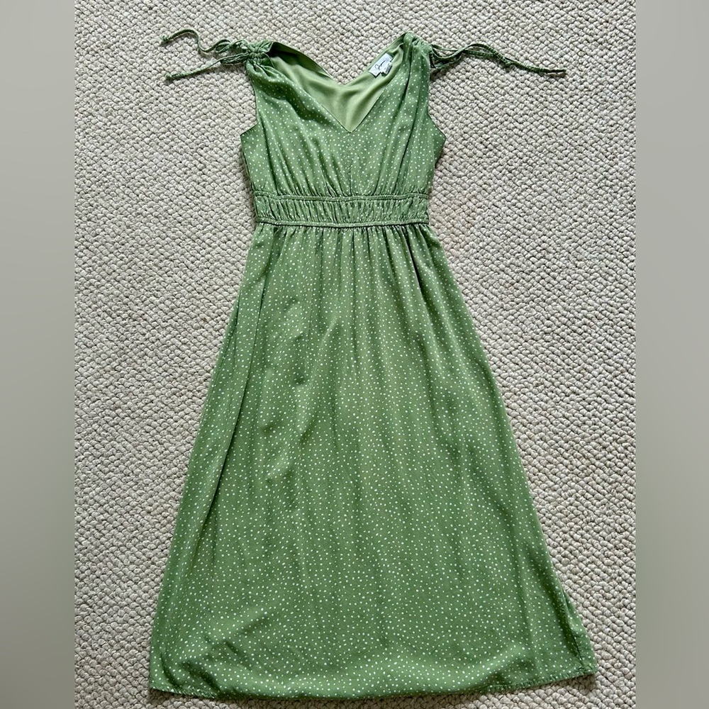 Elegant Green Polka Dot Dress